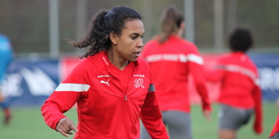 Auch die in Oerlikon aufgewachsene Servette-Spielerin Coumba Sow wurde für die WM in Australien und Neuseeland aufgeboten.