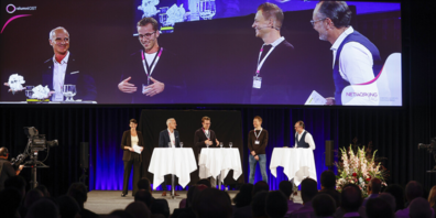 Der Networking-Tag: Seit 19 Jahren ein Treffpunkt für Ehemalige und Öffentlichkeit, um Kontakte zu pflegen und neue zu knüpfen. Über 500 Gäste nehmen jeweils am beliebten Anlass teil.