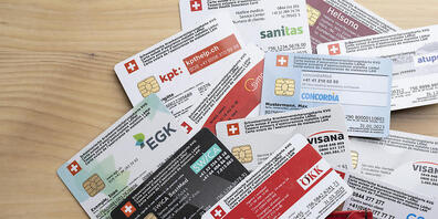Der Kanton Zürich muss wegen teureren Krankenkassenprämien rund zehn Millionen mehr für die Prämienverbilligung ausgeben. (Symbolbild)