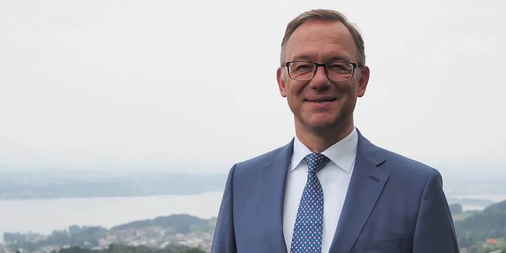 Aller Voraussicht nach bald schon Neo-Schweizer: Topmanager Detlef Trefzger ersucht um das Bürgerrecht von Feusisberg.