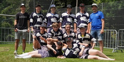 Relaxed: das U19-Team des Seilziehclubs Mosnang