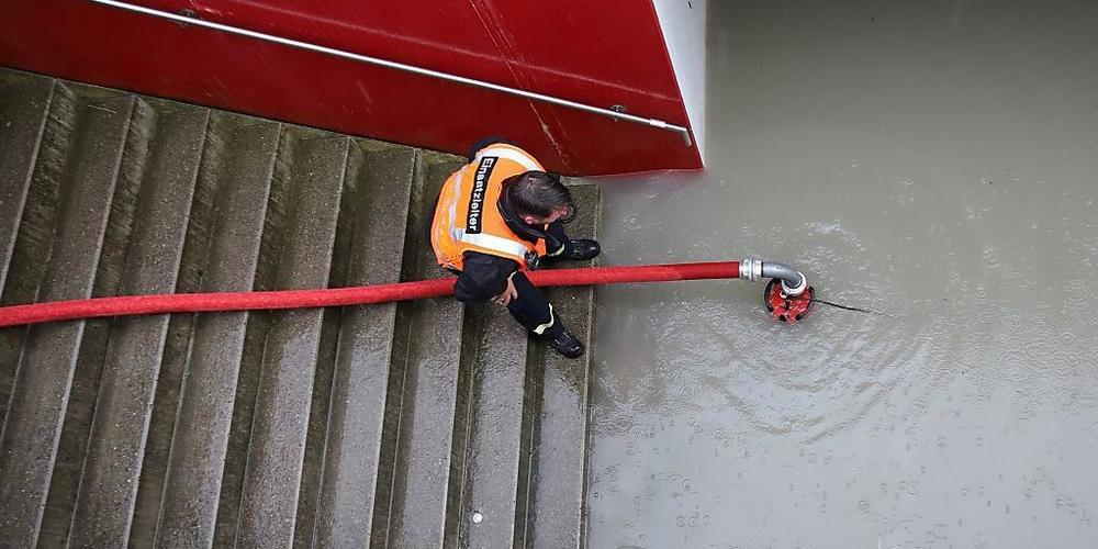 Die Unterführung Chollermüli in Zug stand unter Wasser.