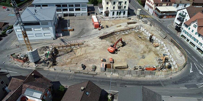 Das Tiefbauamt des Kantons St.Gallen beginnt am nächsten Montag mit den Bauarbeiten an der Kantonsstrasse beim Dorfdreieck Benken. (Archivbild)