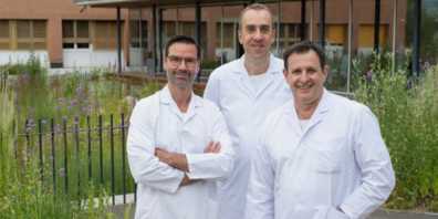 Drei  Fachärzte des Spitals leiten das Zentrum: Dr. med. Pascal Schenk, Leiter Orthopädie, Dr. med. Michele Arigoni, Leiter Traumatologie und Dr. med. Torsten Franz, Leiter Handchirurgie. 