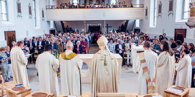Das traditionelle Kirchenlied: «Ein Haus voll Glorie schauet».
