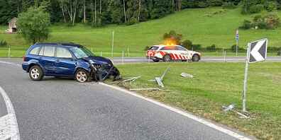 Der Fahrer nickte bei der Verzweigung Hauptstrasse/Linth-Escherstrasse kurz ein.