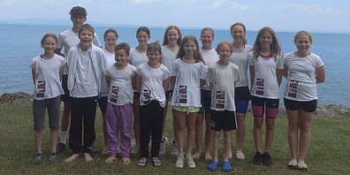 Die Sportlerinnen und Sportler von Rhy Swimming an den Ostschweizer Meisterschaften in Romanshorn