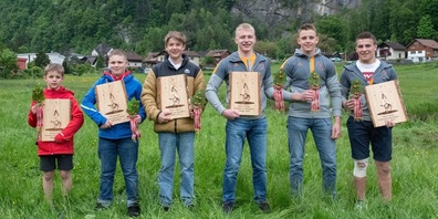 Die Kategoriensieger: v. l. von links: Janick Knechtle, Patrick Kälin, Silvan Steinauer, Werner Rusch, Mario Bösch und Mathias Jäger. 