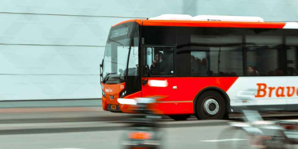 Der FCRJ organisiert für die Fans eine Carfahrt nach Bavois (Symbolbild).