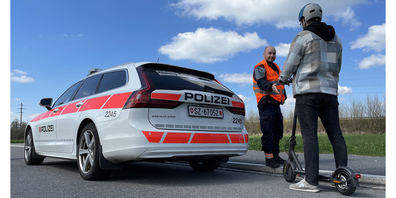 Für E-Trottis gelten die selben Verkehrsregeln wie für langsame E-Bikes. (Symbolbild)