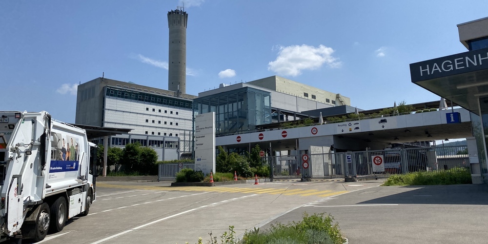 Die Kehrichtverbrennungsanlage Hagenholz soll vergrössert werden. Dann bleibt hier kein Platz mehr für die Sperrgutannahme.