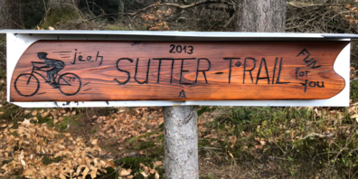 Beim Chamm, dem Ausgangspunkt des Trails, wird gefeiert.