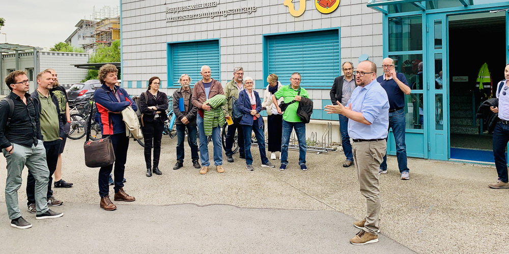 Stadtforum 25. Mai 2023: Stadtpräsident Martin Stöckling begrüsst die Mitglieder das Stadtforums