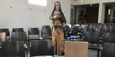 Die Statue der Heiligen Wiborada von Det Blumberg.