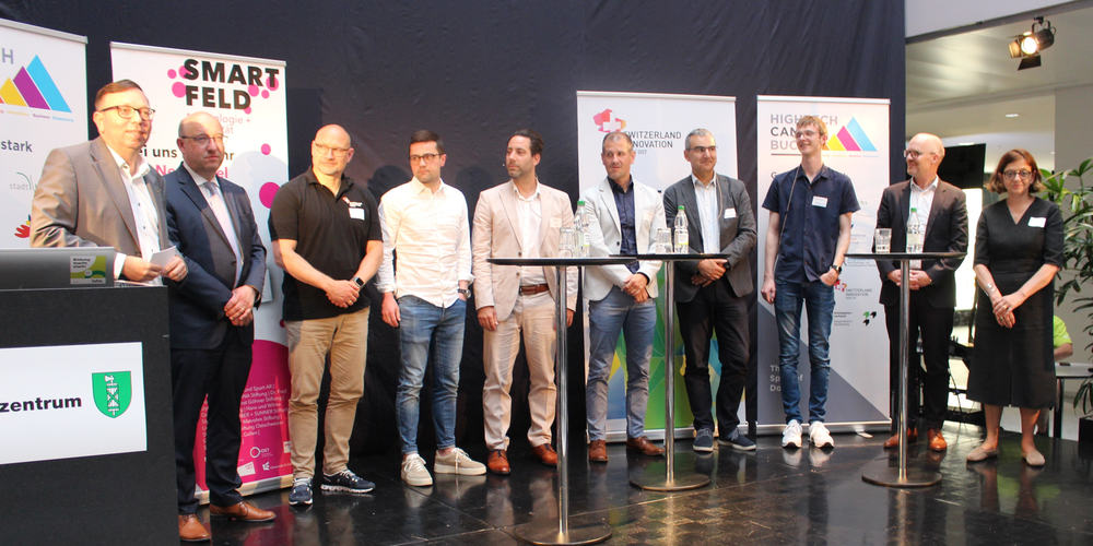 Stellten die visionären Projekte und innovativen Organisationen vor (v.l.): Ralph Dietsche , Beat Tinner, Hans Ebinger, Andrin Fröhlich, Gianni Notari , Marco Thoma, Christian Lippuner, Dario Ackermann, Daniel Miescher und Cornelia Gut