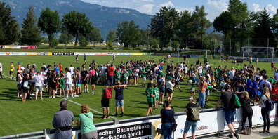Grosser Publikumsaufmarsch bei «Espen on Tour» im im letzten Jahr auf der Aegeten in Widnau. 