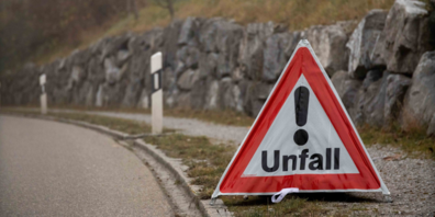 Der E-Bikefahrer baute vermutlicht einen Unfall, weil er zu viel getrunken hatte (Symbolbild).