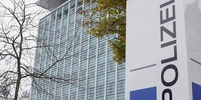 Die Luzerner Polizei musste am Sonntag wegen einer Auseinandersetzung in einem Restaurant ausrücken. (Archivbild)