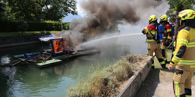 Die Feuerwehr konnte den brennenden Saugbagger löschen, verletzt wurde niemand. 