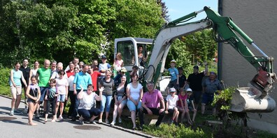 Spatenstich für die Umnutzung der reformierten Kirche Lütisburg. 