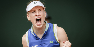 Die 18-jährige Feusisbergerin Céline Naef in gewinnt in Le Neubourg.