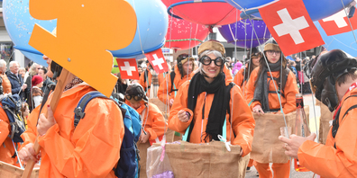Fröhlich, farbig, schrill und laut - das ist Rapperswiler Fasnacht