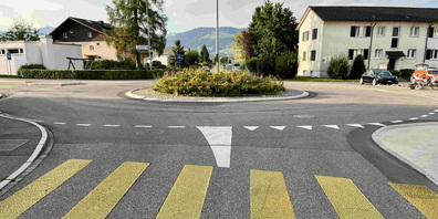 Verkehrsunfall im Kreisverkehr Oberseestrasse