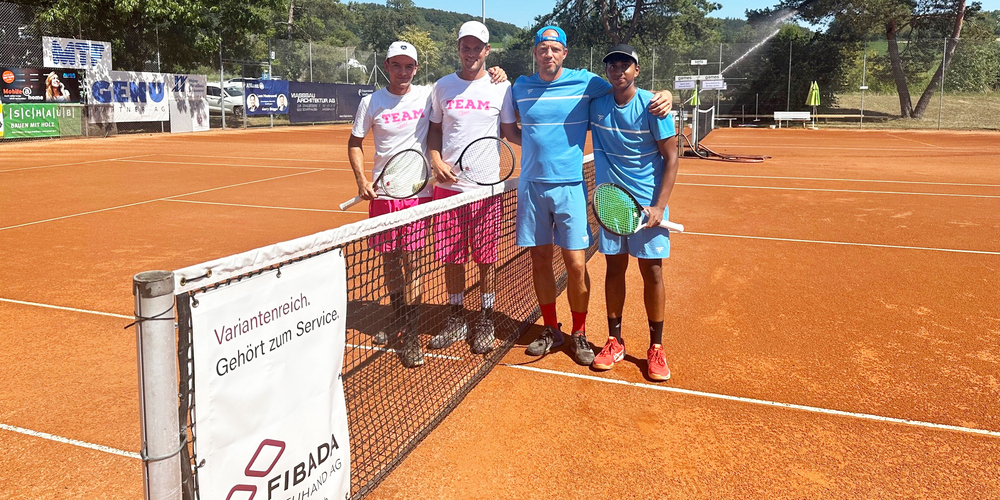 In einem sehr hochklassigen Duell (MD N1/R6) sicherten sich Jeron De Gier und Ragul Paranitharan (rechts) den Sieg gegen starke Herausforderer Kevin Schnabl und Joel Spiess.