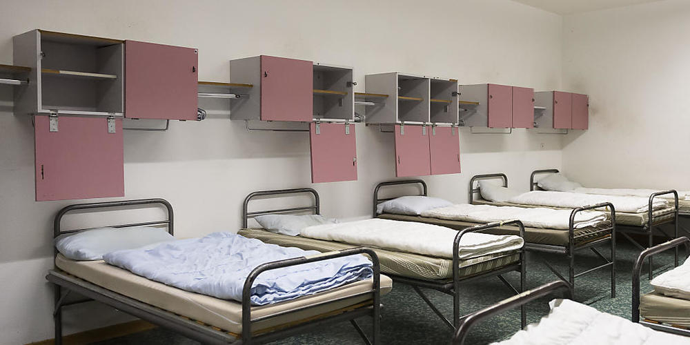 Flüchtlinge aus der Ukraine haben vom Bund den vorübergehenden Schutzstatus S erhalten. Dieser ist mit Ausnahmeregelungen verbunden, wie die St. Galler Regierung in der Antwort auf einen Vorstoss erklärt. (Symbolbild)