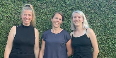 Ok von links: Daniela Schmid (Fasnachtsbegeisterte), Naemi Holderegger (ehem. Guggerin bei den Röräheizär Rorschach) und Eveline Sutter (ehem. Guggerin bei den Moschtoniker Wittenbach).