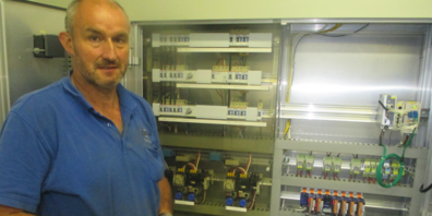 Das Reservoir Weid und dessen Steuerungszentrale sowie alle weiteren der Wasserversorgung dienenden Einrichtungen kontrolliert Wasserwart Peter Schmid regelmässig.