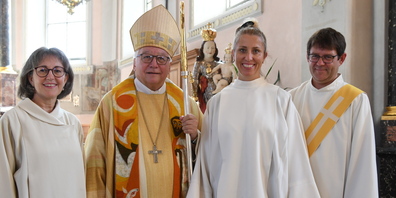 vl. Ingrid Krucker, Leiterin Regensamt, Bischof Markus Büchel, Daniela Schmid-Oberhauser und Martin Rusch, Mitarbeiter Regensamt.