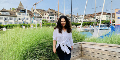 Shiva Arbabi am Rapperswiler Hafen , SWISS ARTISTS FOR FREE IRAN