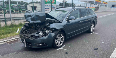 Durch den Unfall wurde ein 33-jährige Mann eher leicht verletzt.