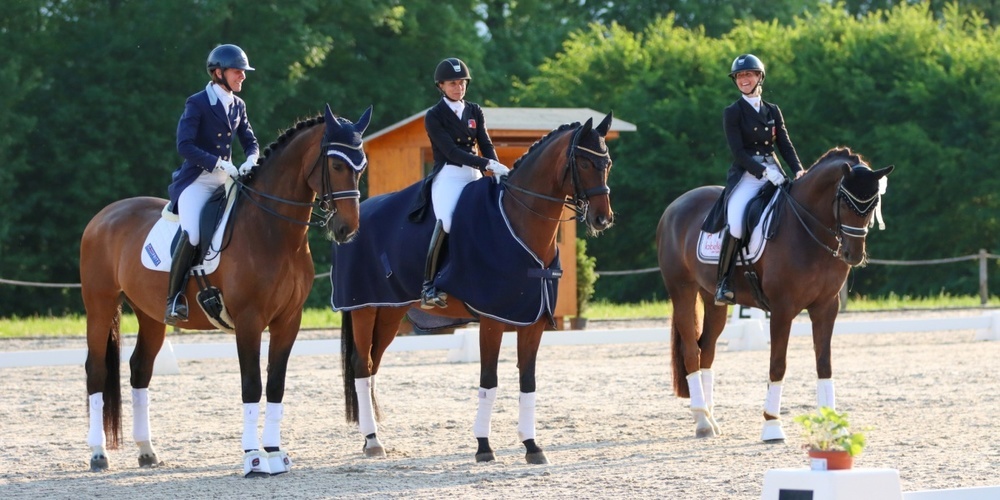 Siegerehrung Grand Prix mit Tiggy Lenherr, Andrina Suter, Isabell Jüstrich.