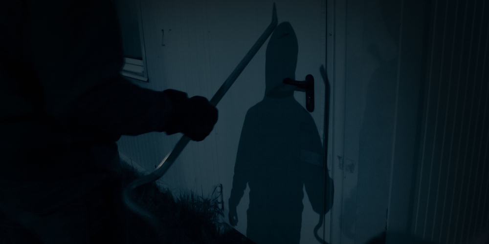 Die Täter brachen in einen Container ein.
