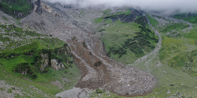 Eine Million Tonnen Fels donnerten ins Tal. Das Bisisthal im Ausnahmezustand.