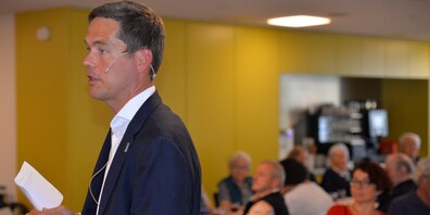 Stadtpräsident Mathias Müller war Gastredner an der 1. August-Feier im Seniorenzentrum Solino.