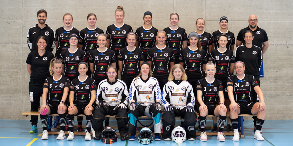 Sie rangen den Leader Waldkirch-St. Gallen nach Verlängerung nieder: Die Damen der Sharks Nesslau. 