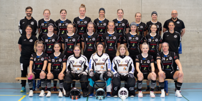 Sie rangen den Leader Waldkirch-St. Gallen nach Verlängerung nieder: Die Damen der Sharks Nesslau. 