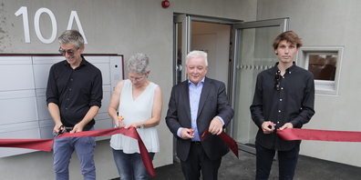 Bildlegende: (v.l.) Ruedi Gasser, Geschäftsführer Soziale Dienste Mittelrheintal; Karin Aerni-Stricker, Präsidentin Heimkommission Zentrum Rheinauen; Roland Wälter, Gemeindepräsident Diepoldsau; Moritz Pürckhauer, Architekt
