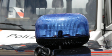 Die Polizei war mit einem Grossaufgebot vor Ort (Symbolbild)