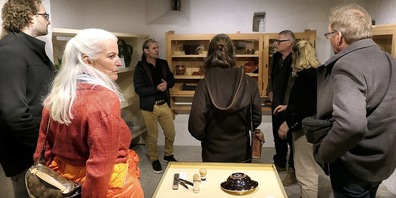 Die «Lange Nacht der Museen» lockt alljährlich viele tausend Besucher in die Museen und Galerien der Region, wie hier 2023 ins Ortsmuseum Berneck