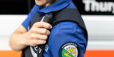 Die Kantonspolizei Thurgau hat einen 18-jährigen Raser ermittelt. (Symbolbild)