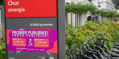 Besonders viele Fahrten mit den Ausleihvelos werden vom und zum kantonalen Verwaltungszentrum Sinergia unternommen, wo sich eine der zehn Ausleihstationen befindet.