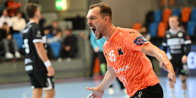 Jubel bei den Marvin Lier: Die Kadetten Schaffhausen gewinnen das Duell gegen Elverum Handball. 