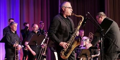 Beim «Christmas Concert» der SSC Big Band kann man in die Weihnachtszeit swingen