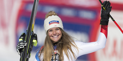 Silber: Corinne Suter holt sich in Cortina ihre dritte WM-Medaille. (Bild: Keystone)