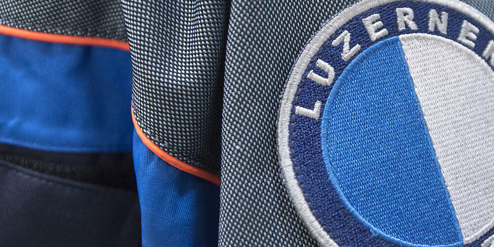 Die Luzerner Polizei sucht Zeugen, die Aussagen zum Unfall in Hitzkirch machen können. (Archivbild)