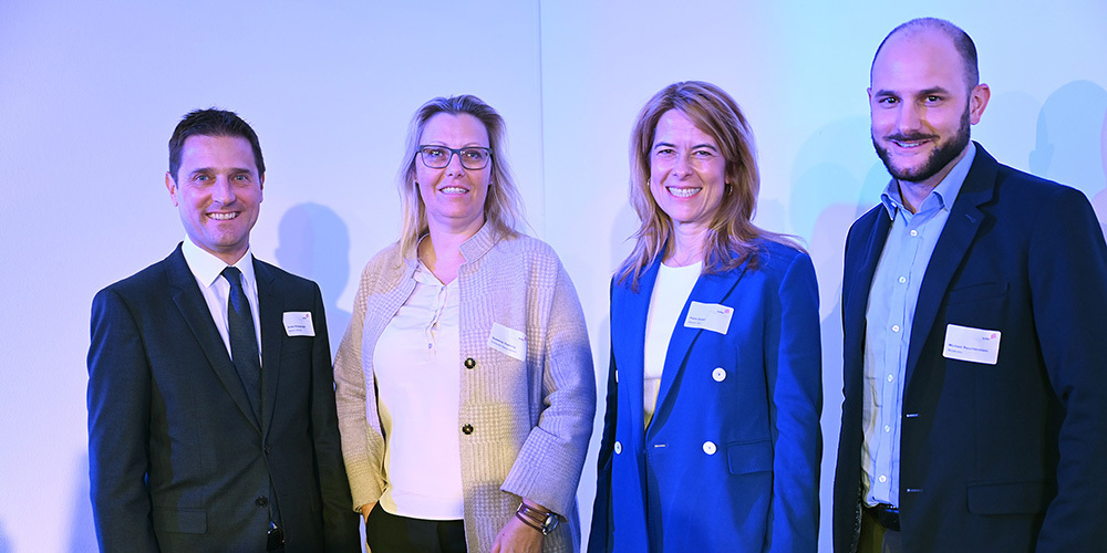 Die «Krisenlegislatur» und was wir daraus lernen können. Unter der Leitung von Michael Rauchenstein (r.) diskutierten André Rüegsegger, Susanne Thellung und Petra Gössi (v. l.).